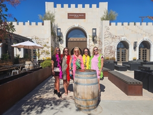 Crystal Wine Tours and Limousine service - Paso Robles